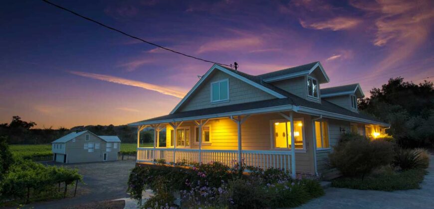 Nature-Friendly Family Houses